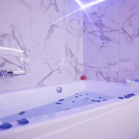 My Piazza Navona Jacuzzi Suite -Topcollection Rome Exterior photo